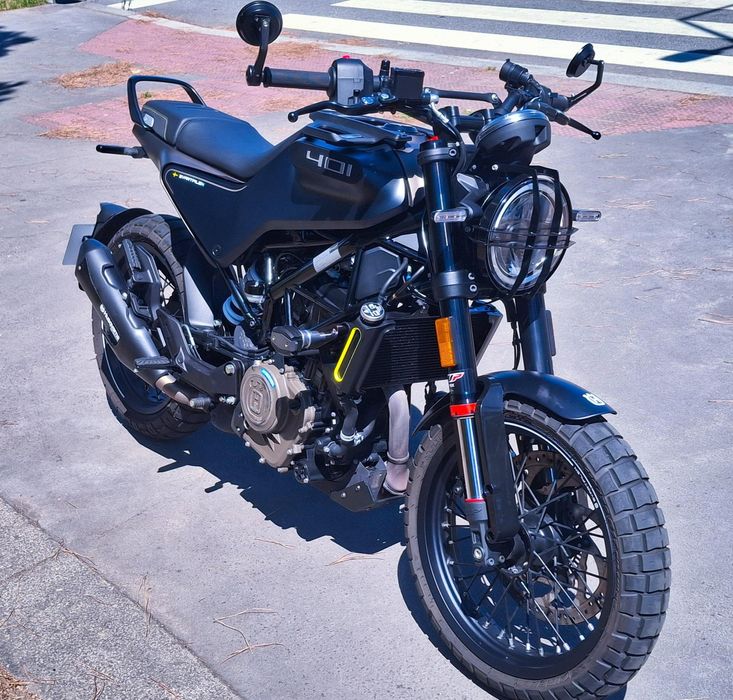 Husqvarna Svartpilen 401