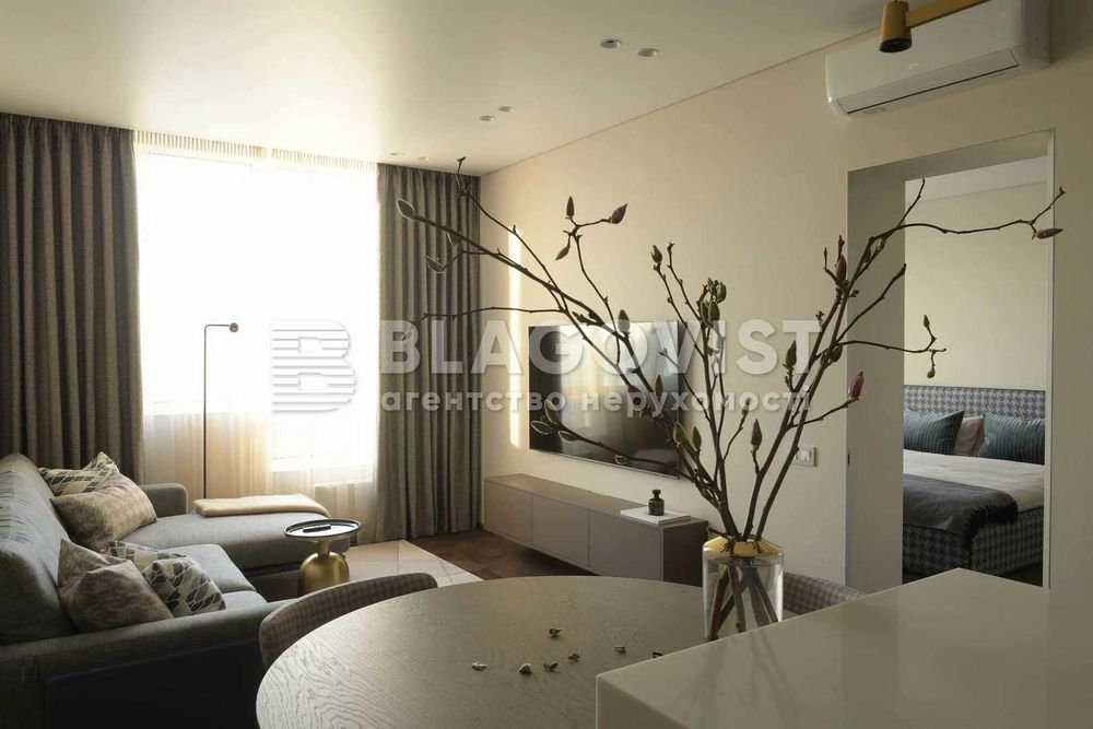 Продаж 2к квартира ЖК Новопечерська вежа Бойчука Михайла 41б Кіквідзе