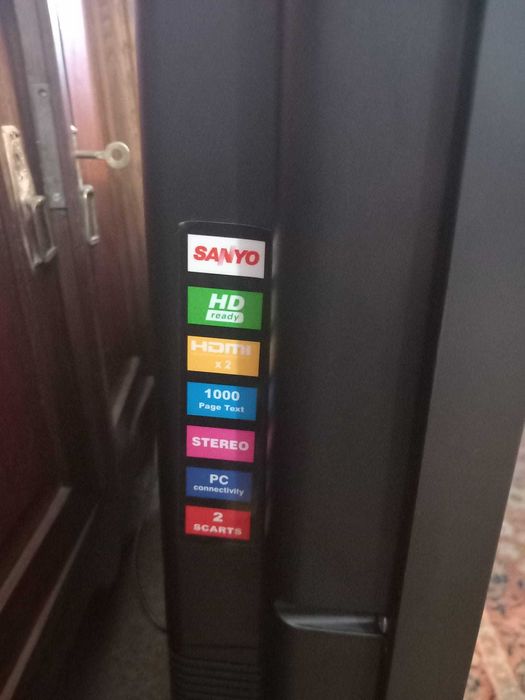 TV LCD sanyo CE32HW06V
