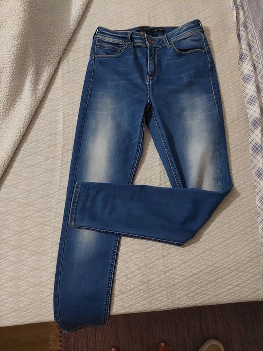 Calças ganga, super giras e novas da Tiffosi tam 38