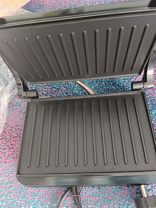 Grill elektryczny Adler AD 3052 opiekacz toster 1200 non-stick