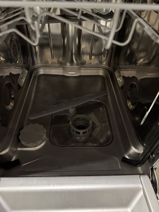 Zmywarka Candy Brava CDIH 2L1047 - uszkodzona