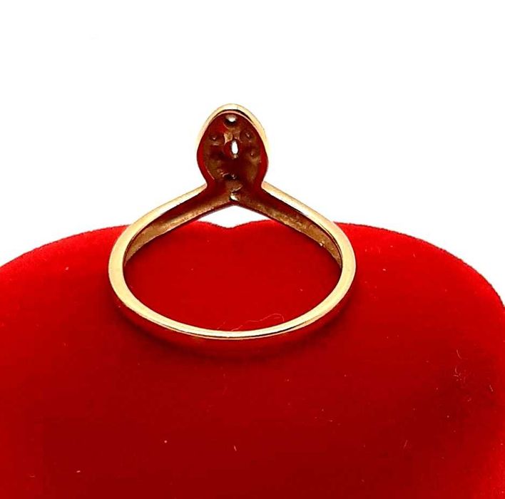 Złoty pierścionek z Cyrkoniami PR.585 W:1,83gr R.14 InterSKLEP