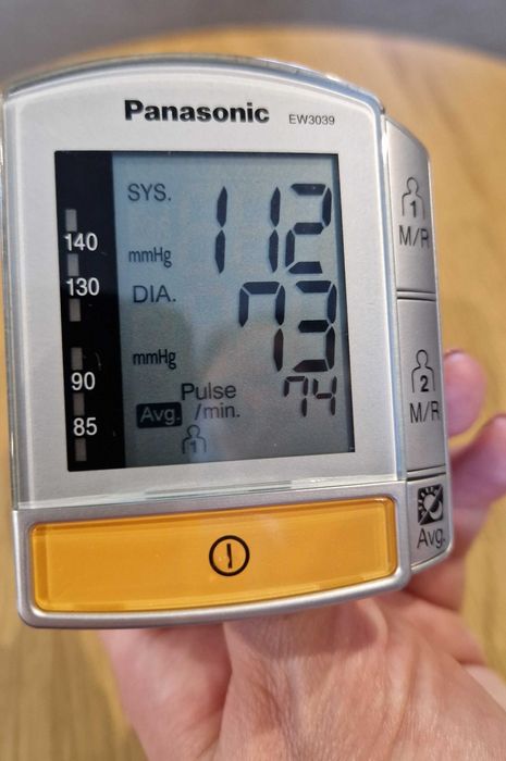 Ciśnieniomierz nadgarstkowy Panasonic EW3039 - kompletny i sprawny!