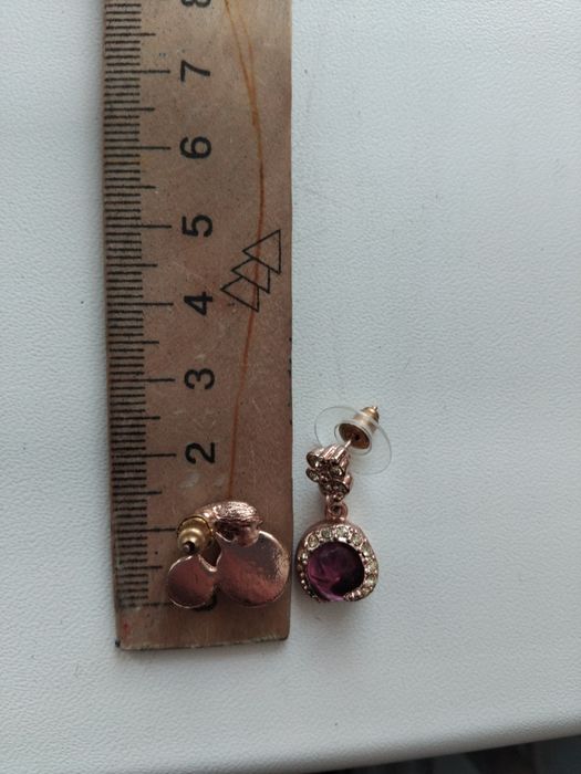 Продам сережки біжутерія