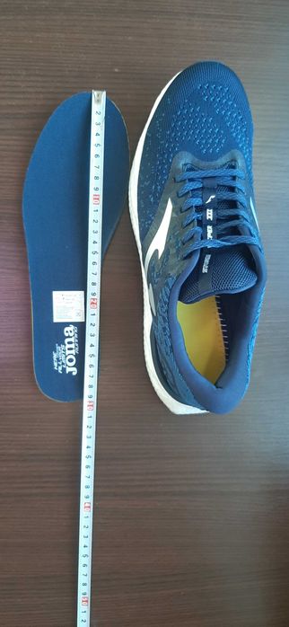 кроссовки для бега