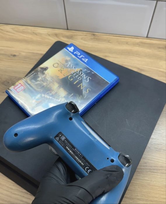 Konsola PlayStation 4 PS4 500GB Czarna + Gratisy