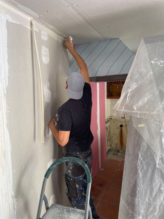 Pladur  barramento pintura flutuantes e trolha