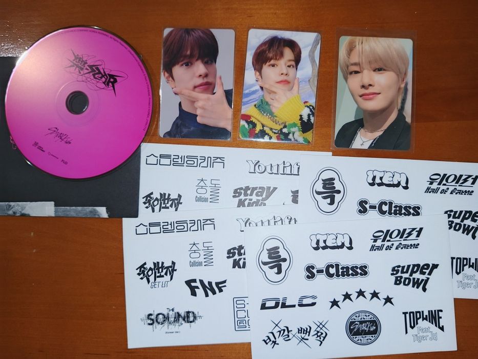 полароїди stray kids - купити антикваріат - Ціна на OLX.ua