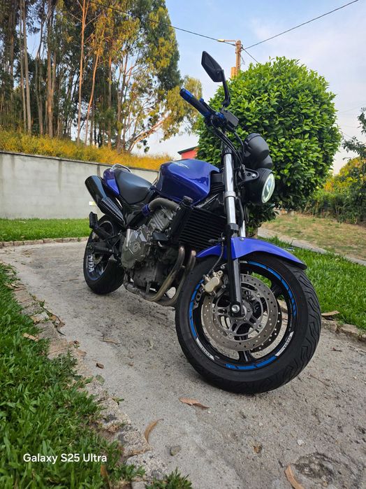 Moto honda hornet
