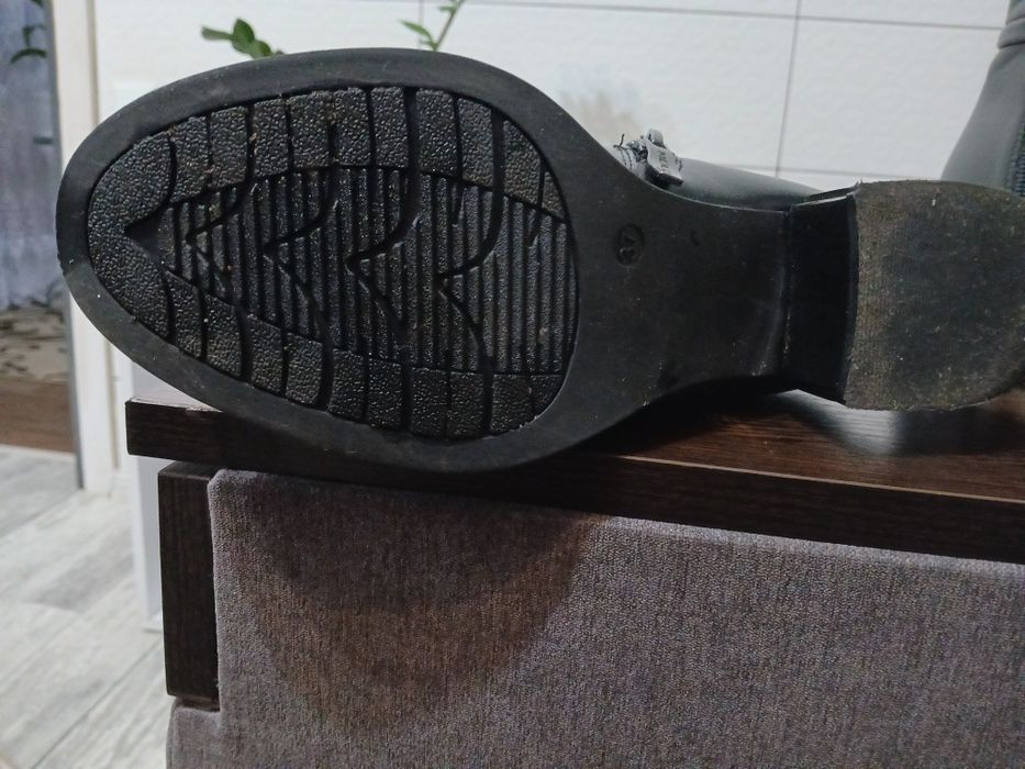 Сапоги 37 розмір