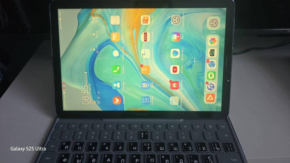 Планшет  Huawei M 6
