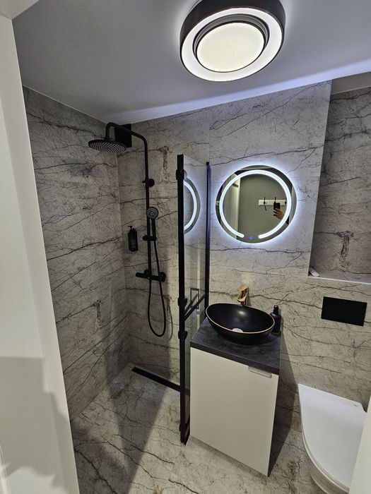 Apartament centrum  z Jacuzzi , prywatny parking,  klimatyzacja