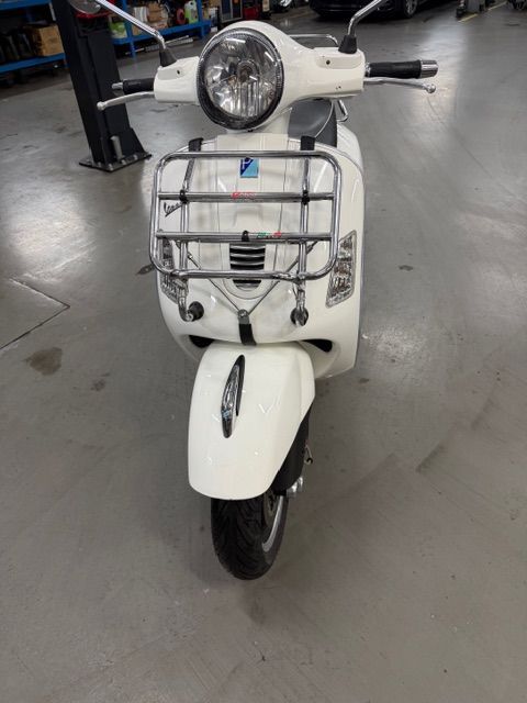 Piaggio Vespa  GTS 125 Super i.e.