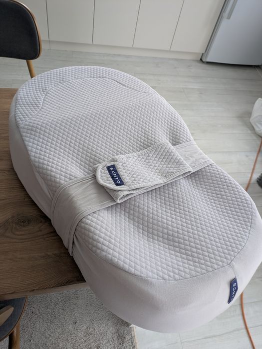 Кокон для новонародженого