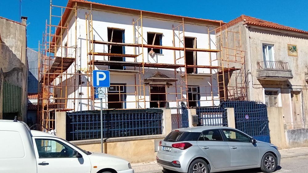 Aplicação de Capoto