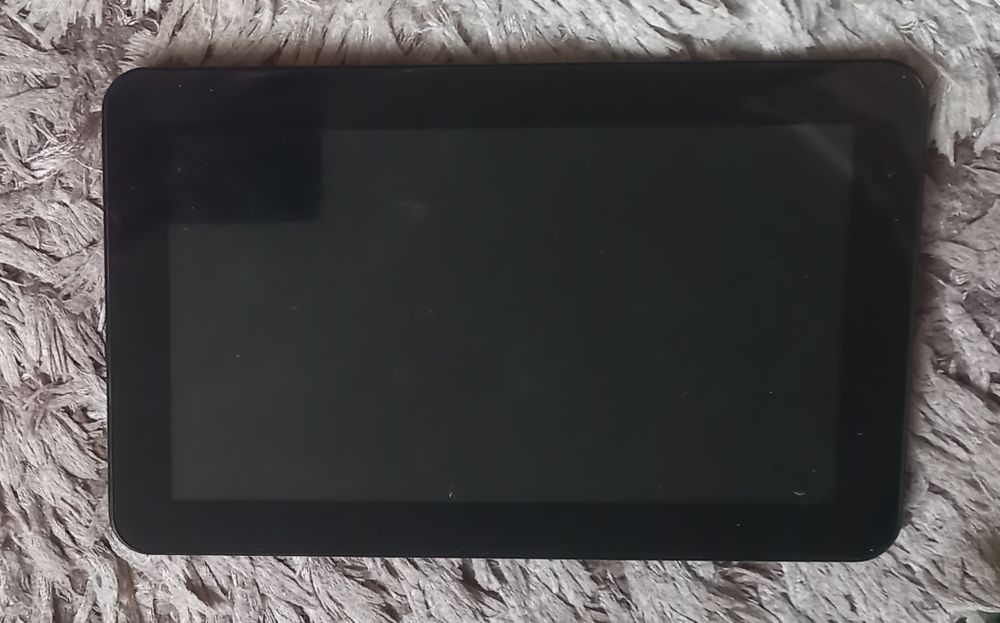 Tablet marki Manta