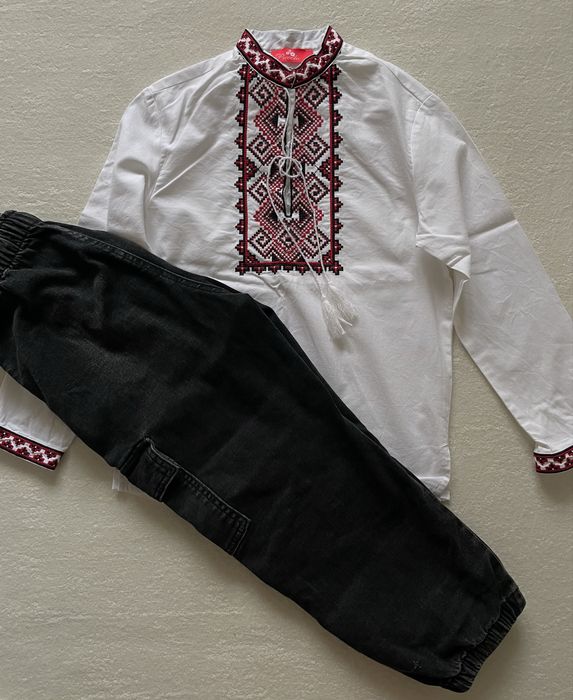 Дитяча вишаванка 122-128 см. Вишита сорочка і штани на хлопчика 128.