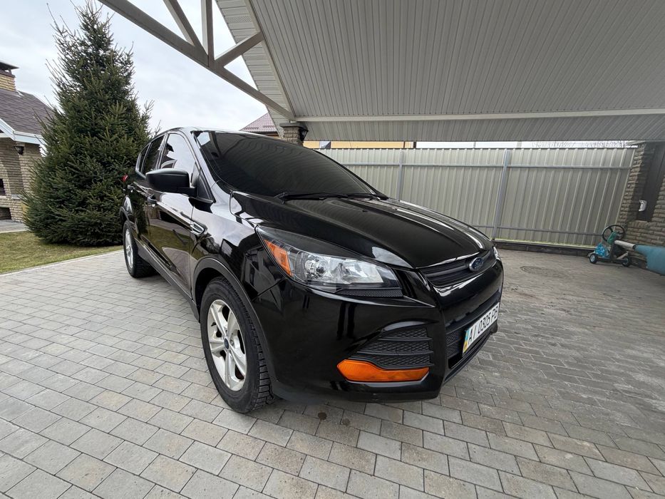 Кроссовер Ford Escape 2.5 duratec