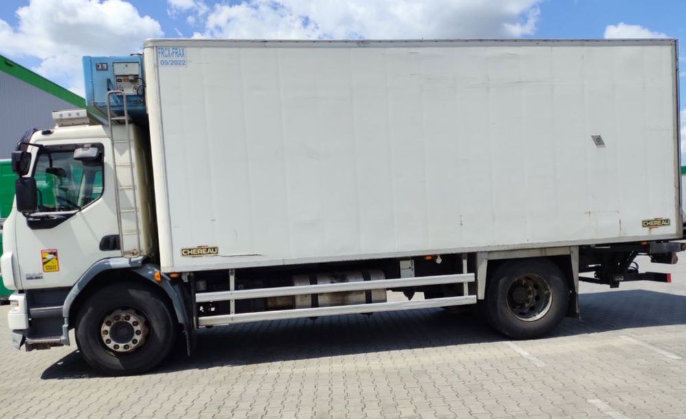 DAF LF 55 chłodnia z podestem