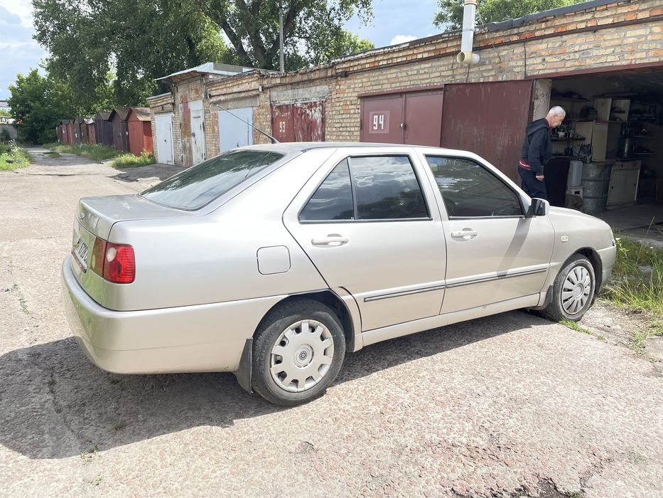 Машина продається