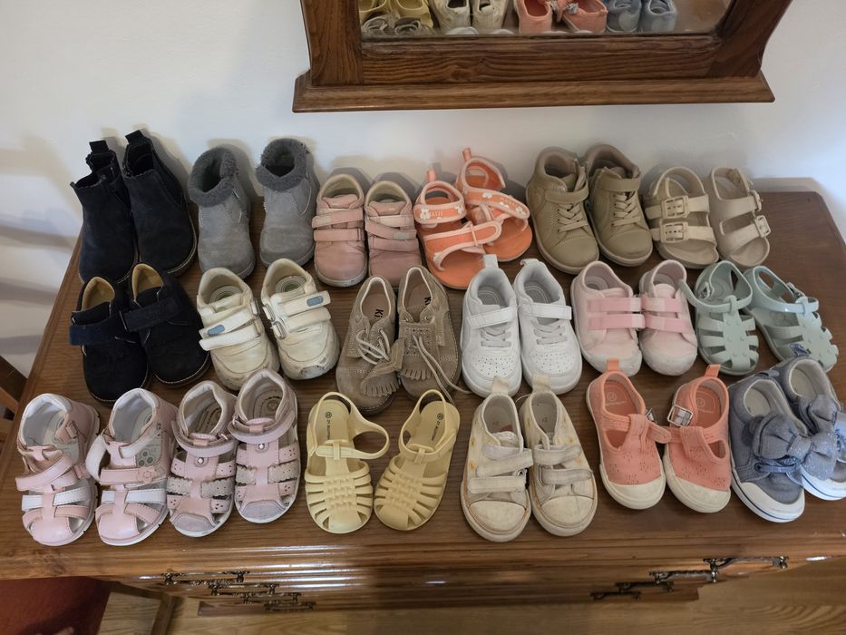 Lote Sapatos Menina 21 ao 25