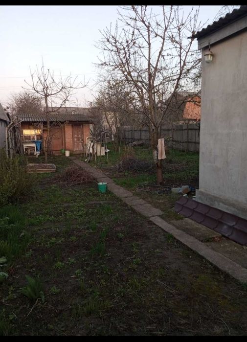 Продам півбудинку від власника