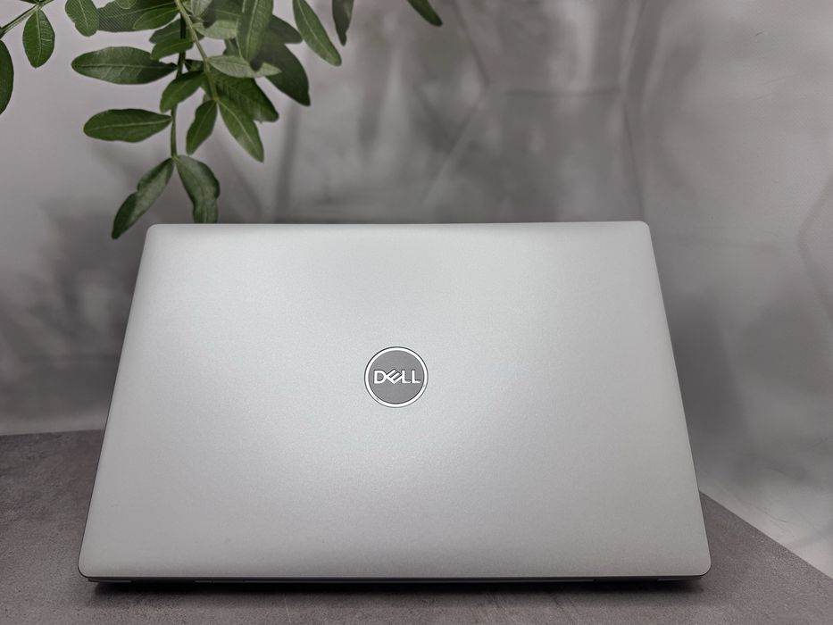 Ноутбук Dell Latitude 5520/i5-1135G7/16ГБ/512GB SSD/15.6"/Full HD IPS
