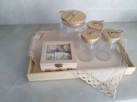 T1 r/c no centro histórico da praia da Nazaré 100m praia com quintal