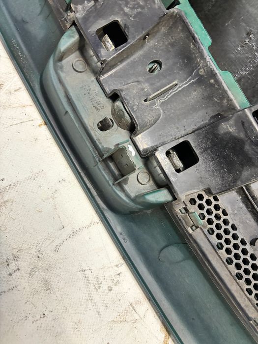 Grill Atrapa Chłodnicy Peugeot Partner I Lift 9644758577 K: Xqvb