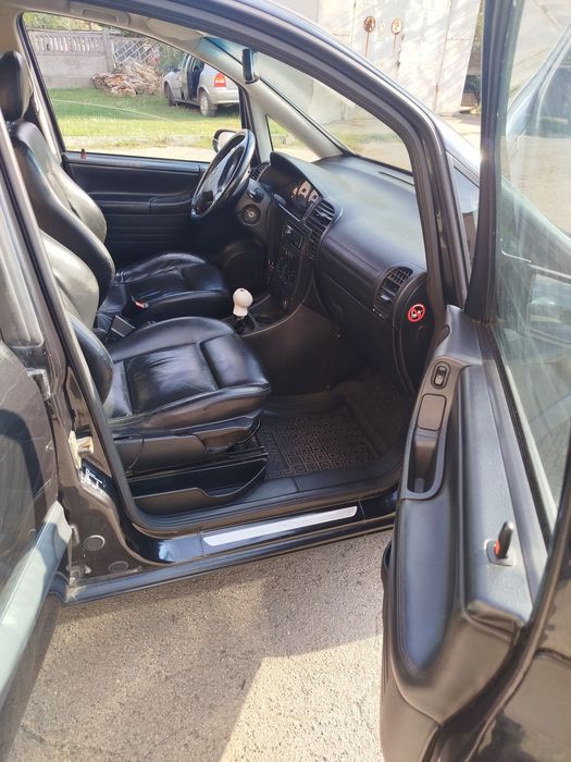 Опель Opel zafira