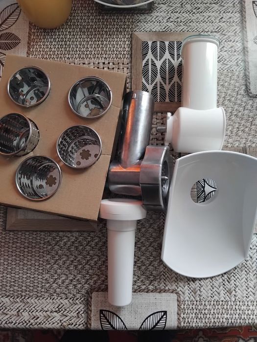 м'ясорубку moulinex hv8 2000w