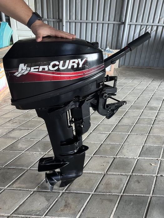 Лодочный мотор  Mercury 15