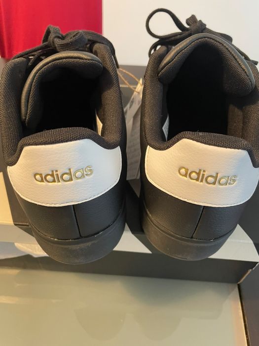 Tenis Adidas Streefalk