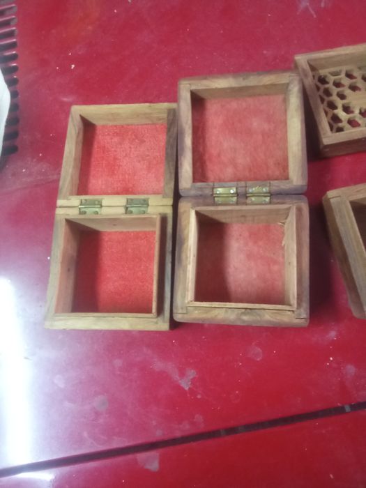 4 caixas religiosas madeira.