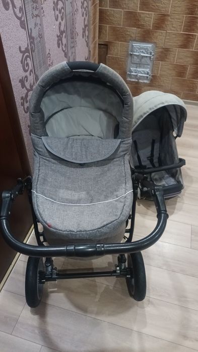 Продам каляску в хорошому та надійному стані!