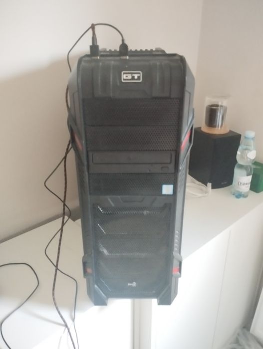 Komputer GTX 970, i7-6700k,16GB DDR I 120 GB SSD