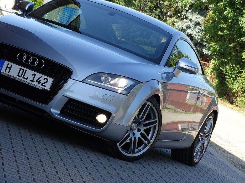 Audi TT Coupé