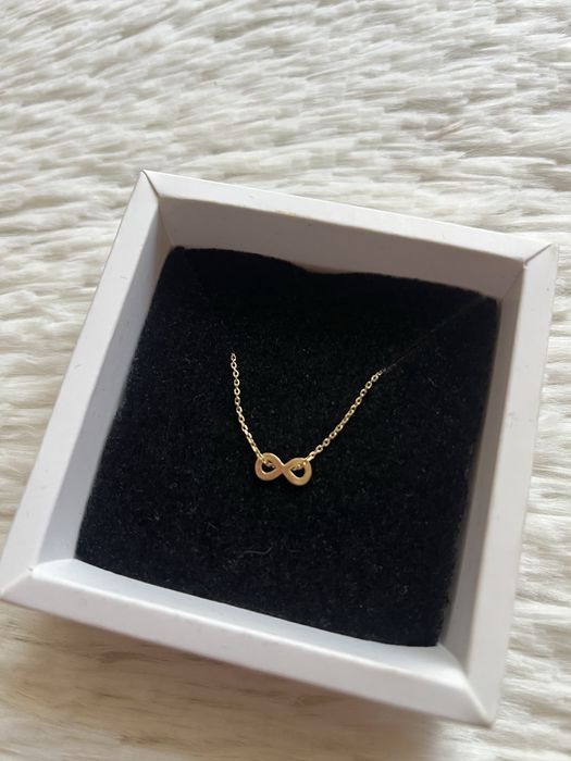 naszyjnik ze znakiem nieskończoności srebro 925