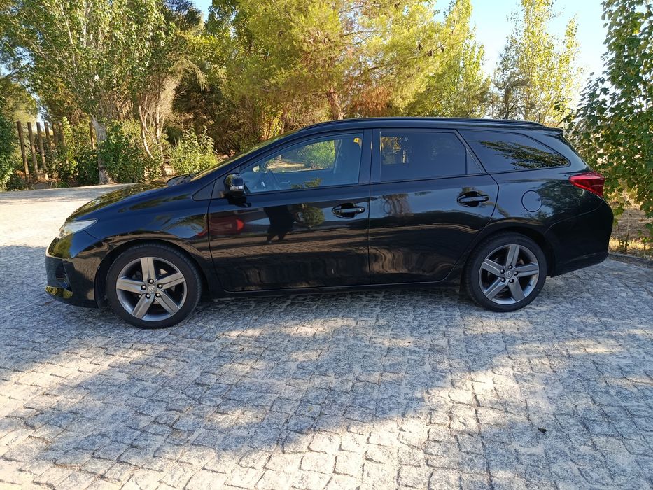 Toyota Auris Touring Sports