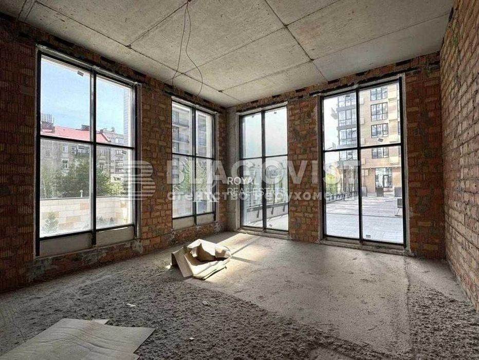 Вигідно! комерційне приміщення ЖК Ярославів .Град Золоті ворота. Центр