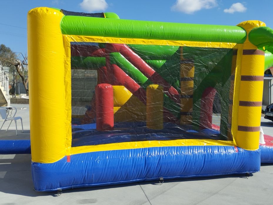 Aluguer de insuflável