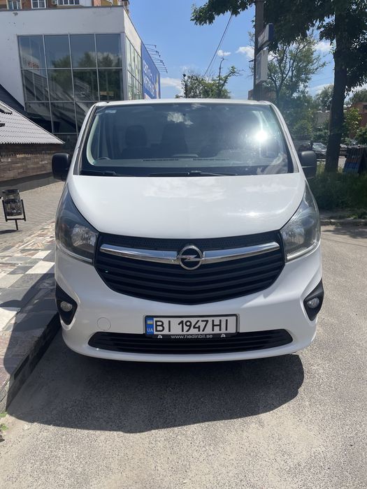 ОPEL VIVARO  BABESTO  1,6 дизель грузовой