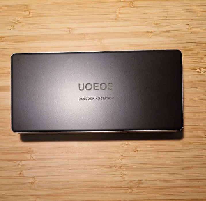 UOEOS Stacja dokująca HDMI DVI Ethernet 5 x USB 3.0 czytnik kart SD TF