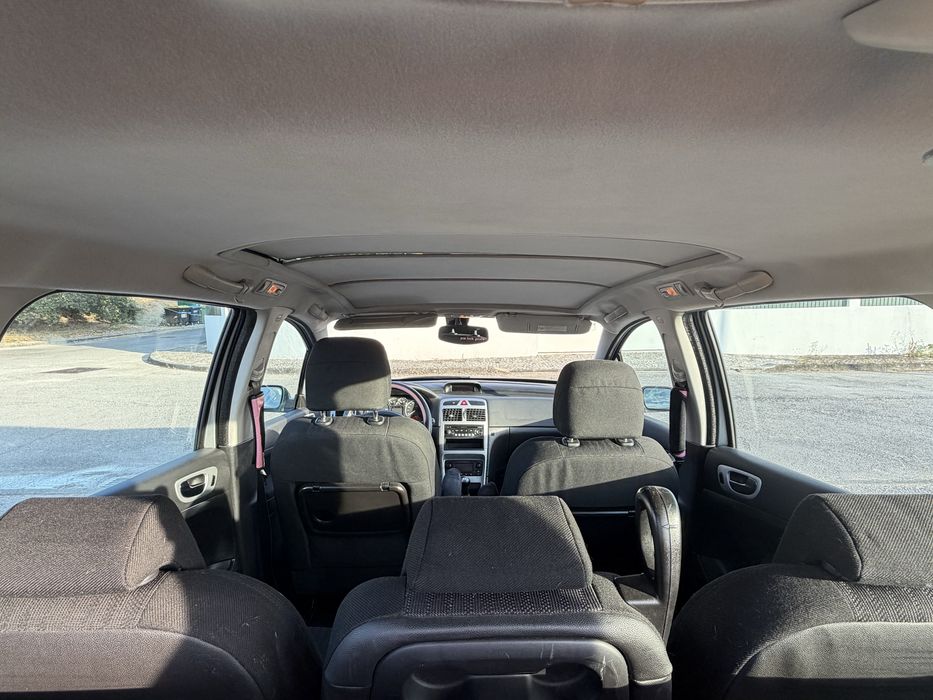 Peugeot 307 SW 7 Lugares – Económico e Espaçoso