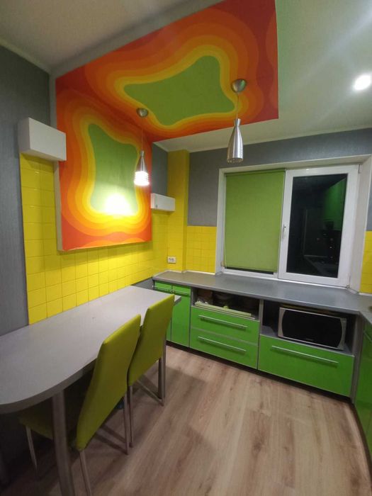 Продам двухкомнатную квартиру с ремонтом на Осипенковском мкр