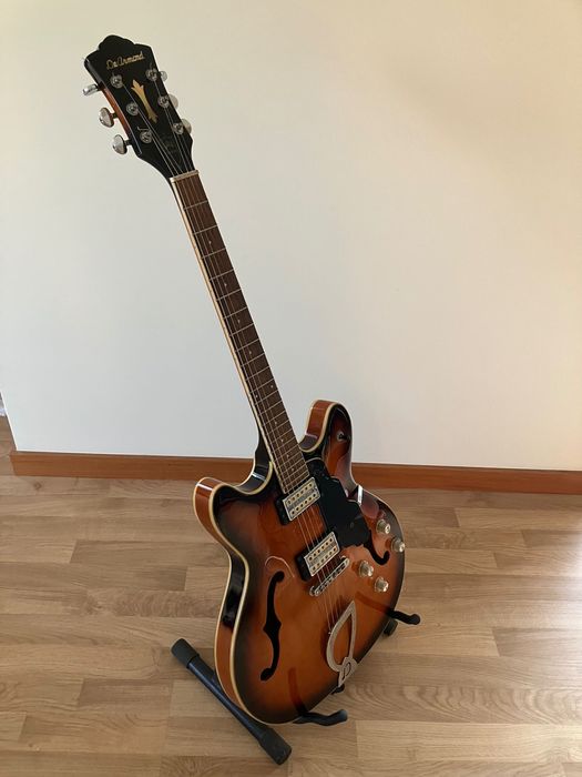 DeArmond Starfire by Guild – Semi-Hollow (Korea, anos 90)
