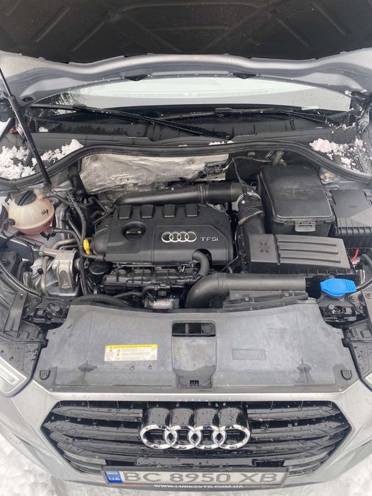 Ауді Q 3 кватро 2016 рік