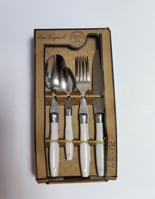 Amefa zestaw sztućców 24 elementy. Nowe.