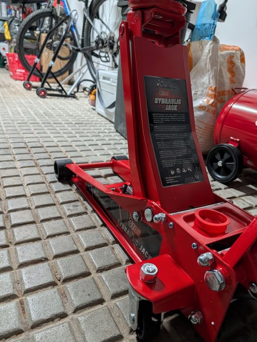 Macaco hidráulico Tresko 3T Novo